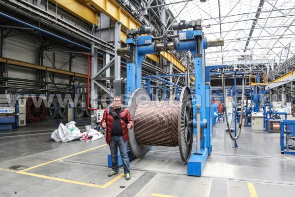 Производство кабеля на заводе Псковкабель